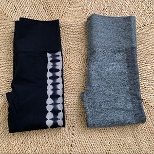 Bundle of 2 Forever 21 cropped leggings, Small